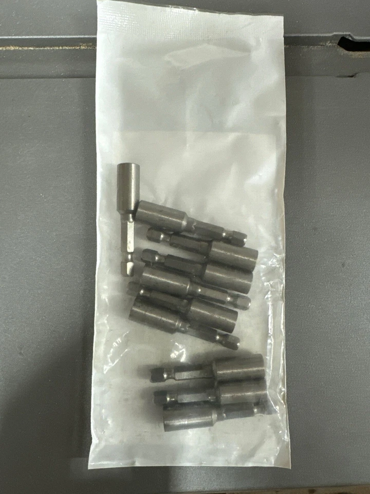 1/4” Bit Driver. Bosch 2  1/8”  Bit Driver For 1/4” Bits. Magnetic With C ring  - Image 1 of 2