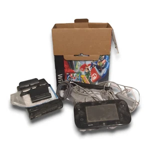 Nintendo Wii U 32GB Black Deluxe Console & Gamepad WUP-101(02) Cables Tested - Picture 1 of 5