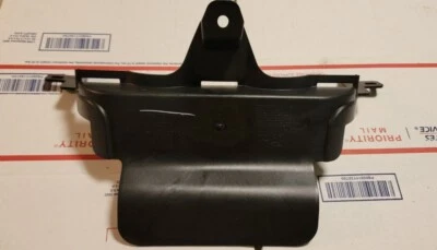 JAGUAR TIPO F - MONTAJE PARACHOQUES SOPORTE MOLDURA EX53-75018-A OEM Foto 1 de 4