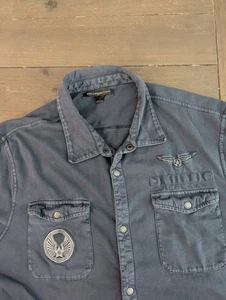 John Varvatos USA kurzärmliges blaues Herrenhemd mit großen Knöpfen und Patches - Bild 1 von 9