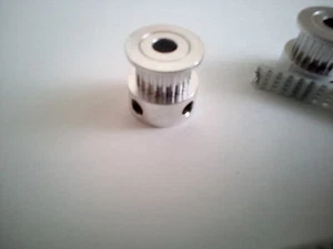 T2.5 20 Zahn Ø6,35 6.35mm Zahnrad Pulley. Versand gleicher Tag (TA6) - Bild 1 von 1