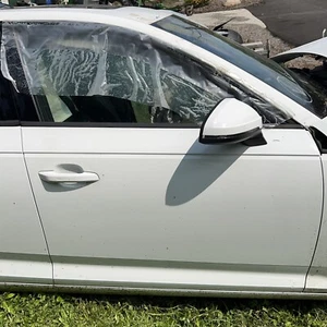 Espejo retrovisor delantero derecho del lado del pasajero Audi A4 2017 blanco necesita repintado - Imagen 1 de 15