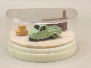 Midget MP4 Best Shot Geolama Figure Mini Car Suntory Coffee Boss Japan P150 - Picture 1 of 7