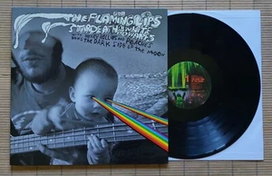 THE FLAMING LIPS / THE DARK SIDE OF THE MOON - LP (U.S.A. schwarz 2009) NEAR MINT - Bild 1 von 1