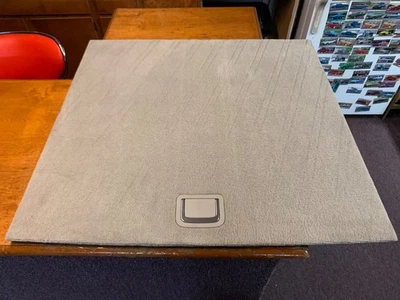 Cubierta de alfombra de neumático de repuesto Subaru Legacy Outback XT 2005-2009 OEM 05-09 Foto 1 de 4