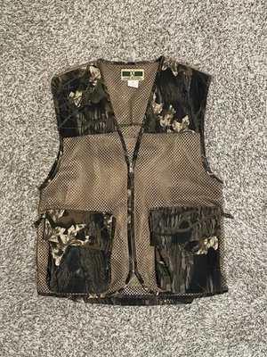 Game Winner Mossy Oaks Small Medium Hunting Vest - Image 1 of 4