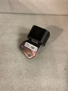 New OEM GMC Bracket Retainer New OEM 20944367 - Picture 1 of 4