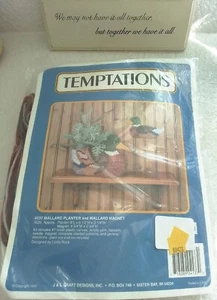 Mallard Duck Planter & Magnet Plastic Canvas Kit 4137 Temptations Needlepoint - Picture 1 of 4