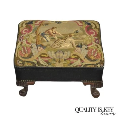 Antigua caja de punta de aguja francesa reposapiés otomano con patas de caoba Foto 1 de 4