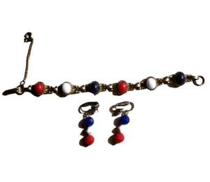 Scarab Style Link Red White Blue Cabachon Gold Tone Bracelet & Beaded Earrings - Picture 1 of 5