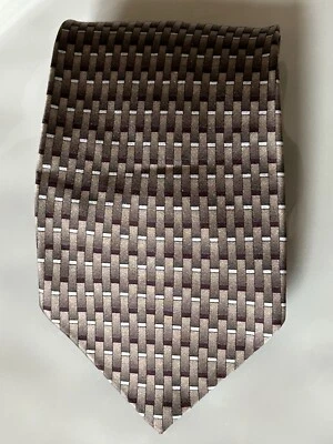 MULBERRY Neckware Ziggurat 4 x 57 Brown Geometric HANDMADE Silk Necktie Tie EUC - Image 1 of 4