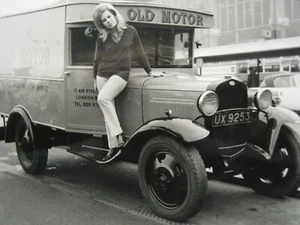 1968 Pressemitteilung Model A Old Motors Werbung Mollie Peters Bond Girl 8"x10" - Bild 1 von 15