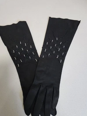 Guantes negros vintage con cuentas de 3,5" a través de 14 3/4" de largo Foto 1 de 4