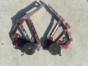 Dodge Ram Hood Springs Hinges Pair Set OEM 94-02 1500 2500 3500 Red - Foto 1 di 1