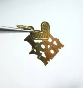 14k PAPIERDÜNNER ZIERLICHER GELBGOLD I LOVE YOU MAMA MUTTER ANHÄNGER für HALSKETTE. - Bild 1 von 10