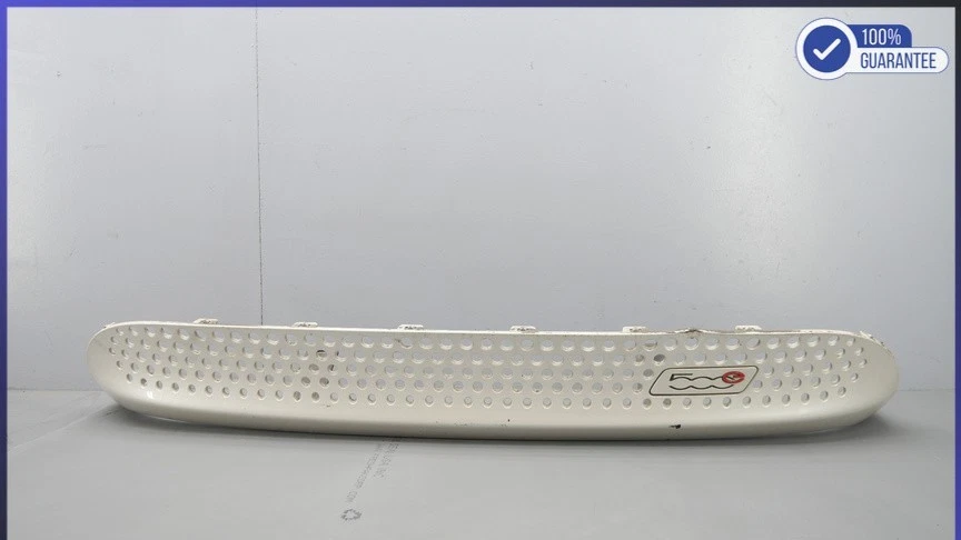 Parrilla inferior trasera eléctrica Fiat 500 2013-2019 68206911AA OEM Foto 1 de 4