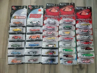 Hot Wheels 100% Preferred Lot of 34 Dart Hummer Celica Viper Apache Chevelle J - Image 1 of 4