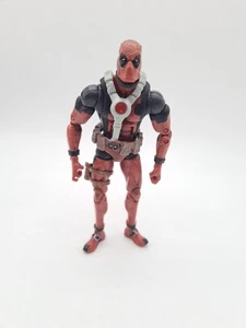 Marvel Legends Epic Heroes Serie Deadpool rote Variante Hasbro 6 inch Figur A55 - Bild 1 von 5