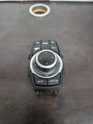 Joystick controlador multimedia BMW E60 528i 535i 550i 2009-2010 iDrive 9189048 OEM Foto 1 de 4