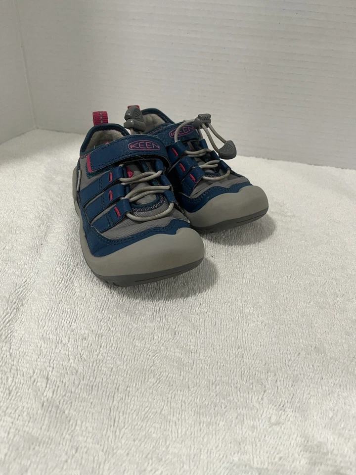 Sandalias Keen para niños talla 9 azul y rosa Foto 1 de 4