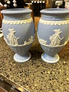 Pair Wedgwood Jasperware Bountiful Vases - Picture 1 of 7