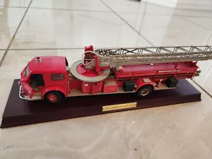 1954 American LaFrance Ladder Truck model. - Picture 1 of 3