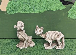 Miniatur Skelett Katze und Hund Set Halloween Herbst Dekoration 2" groß NEU - Bild 1 von 8