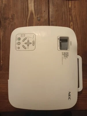 Proyector NEC (VT 491) probado y 1 año de garantía Foto 1 de 4