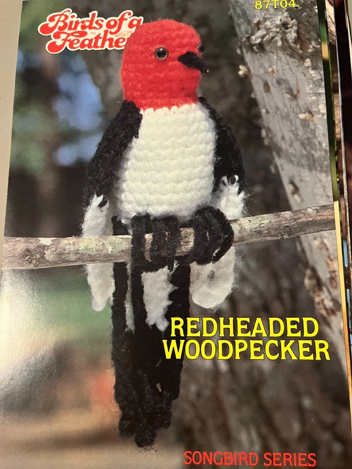 Annie's pattern club crochet pattern leaflet-REDHEADED WOODPECKER-87T04 - Image 1 of 1