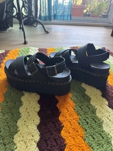 Dr. Martens Voss II Quad Athena Leather Strap Platform Sandals Black, Size 7 - Picture 1 of 8