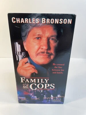 Family of Cops (VHS, 1997) - Imagem 1 de 3