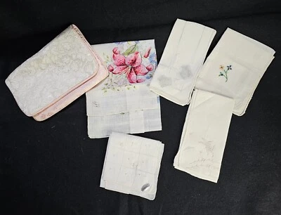 Vtg Hankerchief Hanky Pink Satin Storage Pocket Envelope+ 5 Unused Hankies + Box - Image 1 of 4