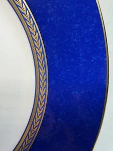 Wedgwood 'Renaissance Gold' 8 Inch SALAD/DESSERT PLATE Mint! - Picture 1 of 6
