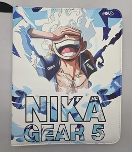 Sammelkarten Mappe Affe D Luffy Gear 5 Einteiler Reißverschluss 50 Blatt 900 Taschen - Bild 1 von 7