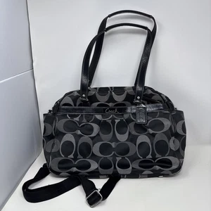 COACH Diaper Bag Black Signature Baby Tote Canvas Crossbody Work/Travel F18376. - Picture 1 of 17