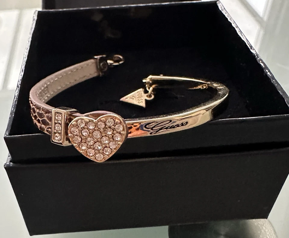 GUESS Armband Damen Leder Gold Herz - Bild 1 von 4