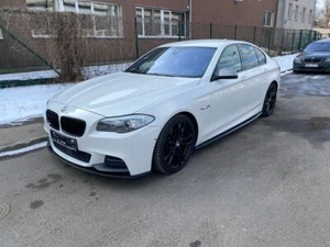 Componenti aggiuntivi per minigonne laterali Performance M Sport/ M5 Per - Foto 1 di 12