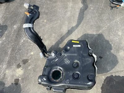 Volkswagen Jetta GLI 2014 tanque de gasolina 14,5 galones Foto 1 de 4