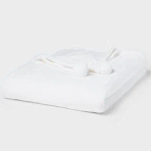 Target weiße Bommeldecke - Twin Bed Size, weich & stilvoll - Bild 1 von 5