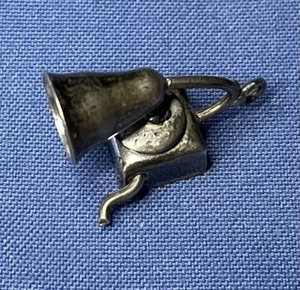 Vintage Sterling Silber 40’s Moving Phonograph Charm - Bild 1 von 6