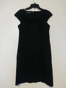 JNY JONES NEW YORK Sheath Dress Cap Sleeve Black Rosette Neck Size 6 Career - Picture 1 of 8