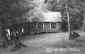 Rustikale Hütte in Boyd's Mason Lake Resort Fifield, WI Vintage 1945 RPPC Postkarte  - Bild 1 von 2