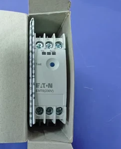 1PC NEW EATON MOELLER Time relay EMT6(230V) #LL - Picture 1 of 2