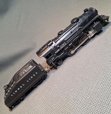 Lionel Postwar O Gauge 2-4-2 Locomotive w/slope back Tender  (Clean)  (Lot #601) - Image 1 of 4