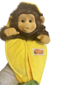 Little Monkey Lost 12" Plush Baby In Banana Hand Puppet Hosung 90s Vintage - Picture 1 of 2