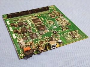 National Instruments NI USB-6221-OEM Data Acquisition Device, Multifunction - Picture 1 of 3