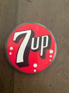 7 UP Refrigerator Magnet 2" - Picture 1 of 1