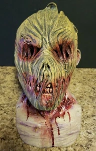 Halloween Costume Over Head/Neck Mask Bloody Burlap Face, Pre-Owned - Picture 1 of 10