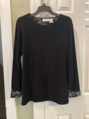 Women’s Basic Editions Solid Black Long Sleeve Velvet Blouse Size M - Image 1 of 4