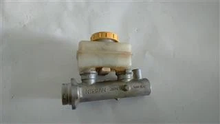 CILINDRO DE FRENO MAESTRO Camioneta Nissan Navara (LCD22)(01.2008->) 2008/2015 Foto 1 de 2